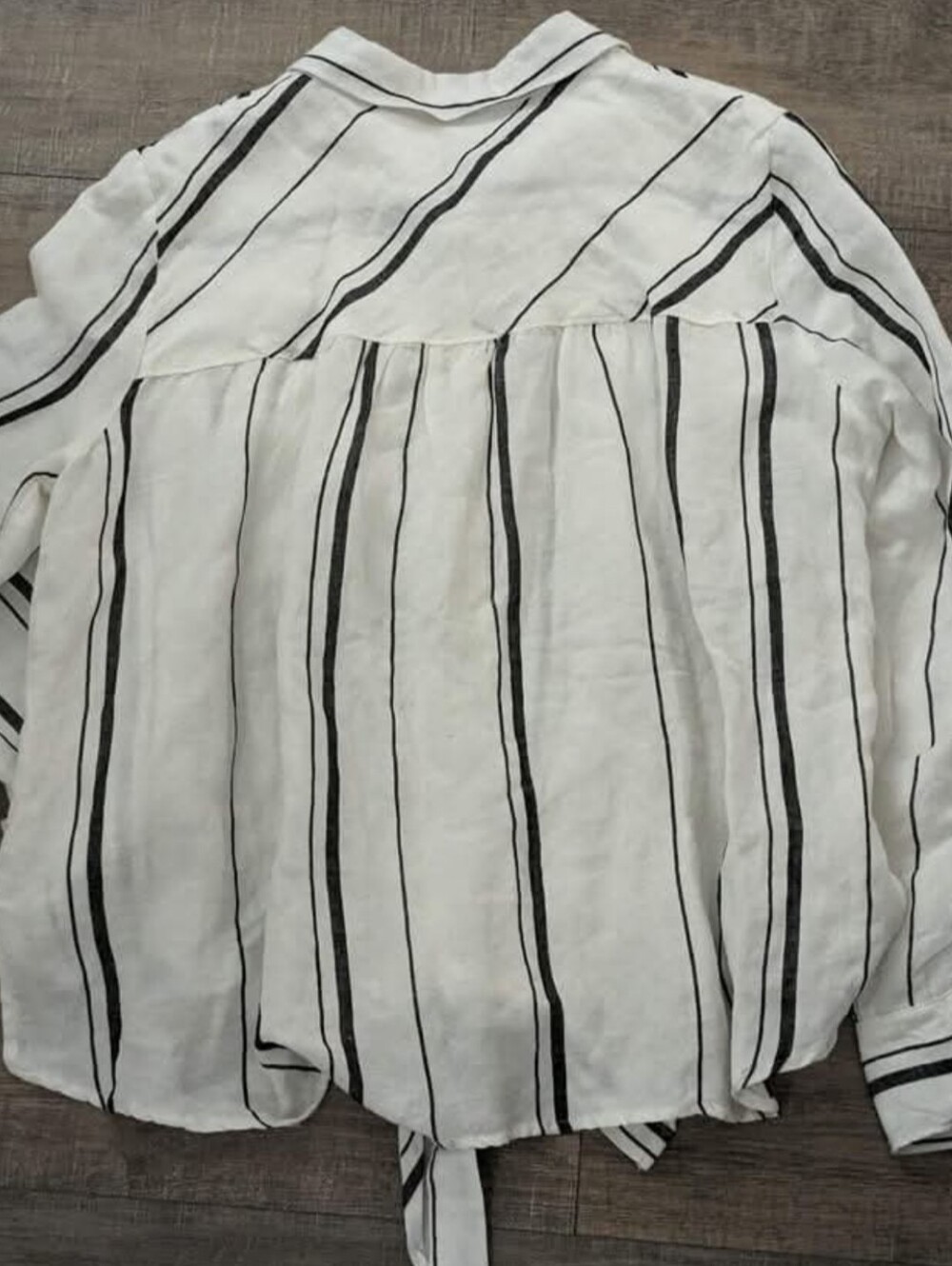 Harper Linen Blend Tie Button Up Too M - Picture 3 of 5
